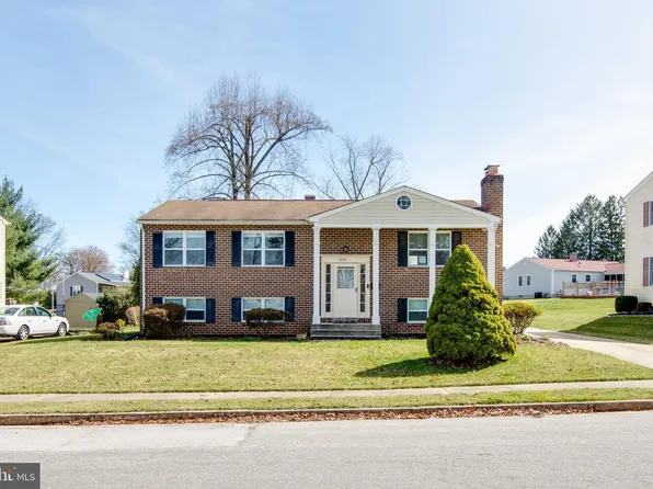 6436 Clifton Forge Cir, Catonsville, MD 21228