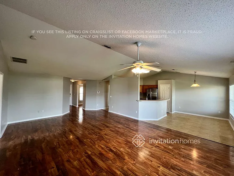 1080 SW McCoy Ave — Photo 5
