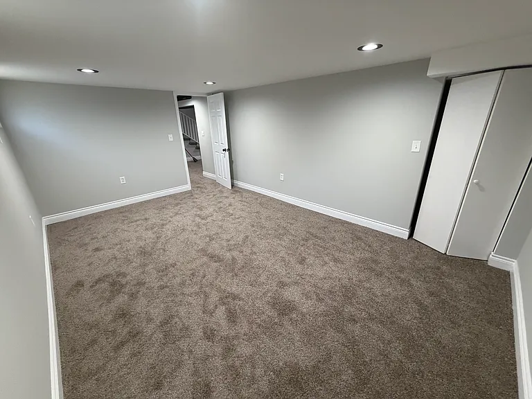 4182 Connecticut St — Photo 10