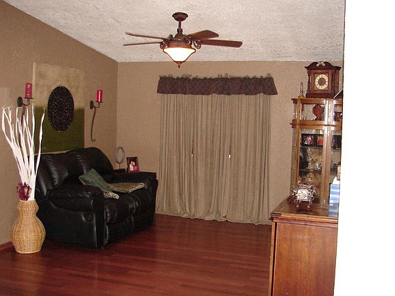 The other end of the large family room. 