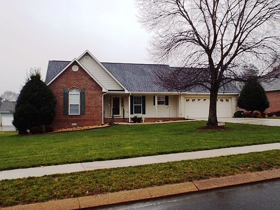 3rd image of 219 Mill Creek Trl NE