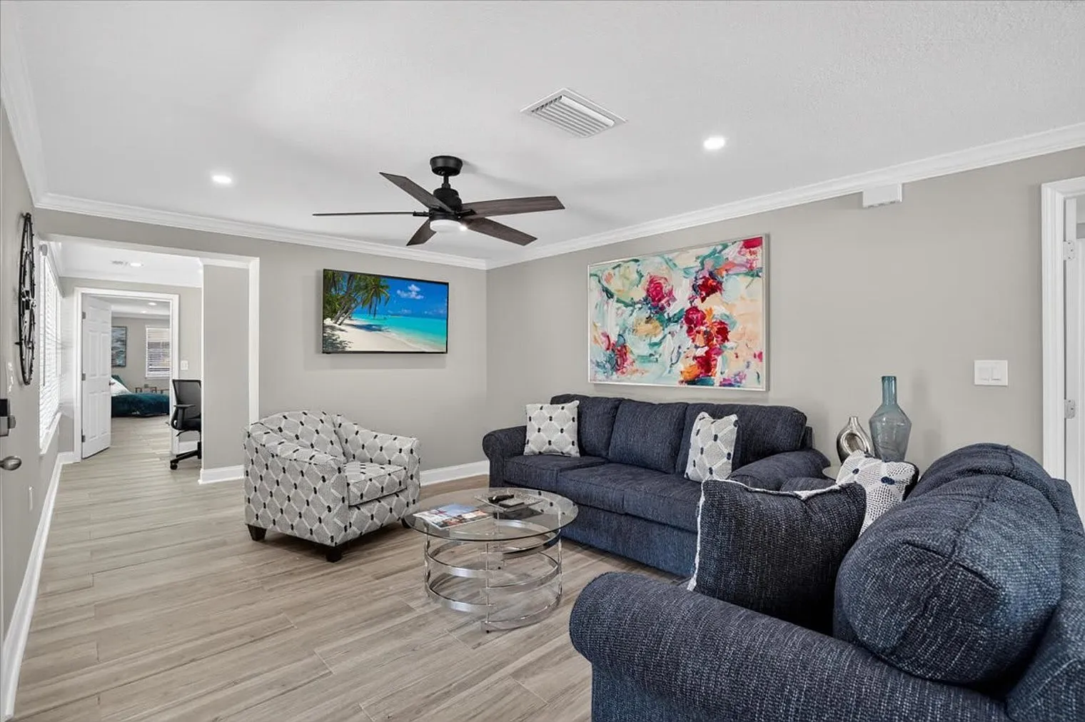 3 bed, 2.0 bath, $4,143 — Photo 1