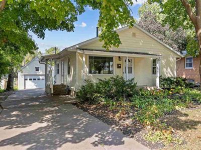 1607 Ridge St, Iowa City, IA, 52240
