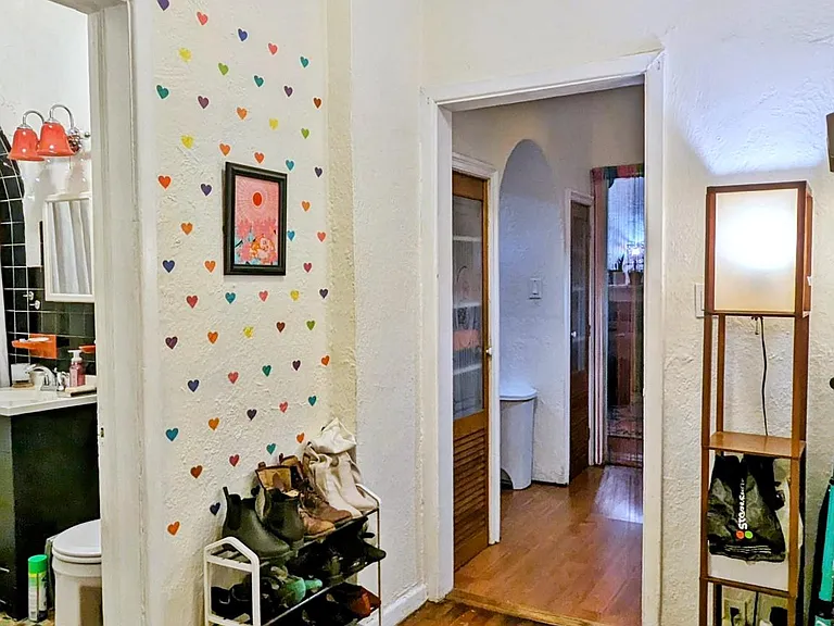 79 Rugby Ave #1 — Photo 15