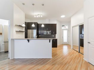 10531 117th St NW #405, Edmonton, AB