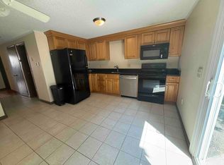 85 Gershom Ave APT 1, Lowell, MA 01854