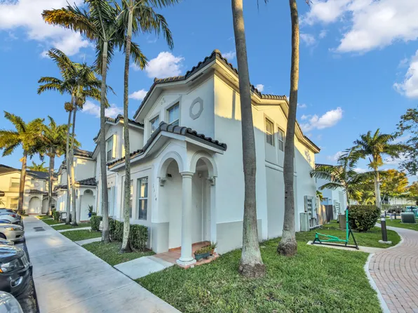 5610 NW 107th Ave APT 1314, Doral, FL 33178