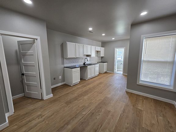 3rd image of 5926 Chew Ave