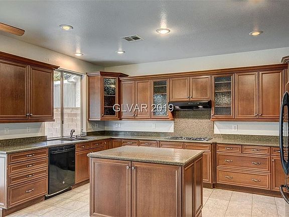 4th image of 5521 Rose Thicket St