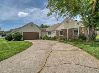 423 Tarn Ct, Henderson, KY 42420