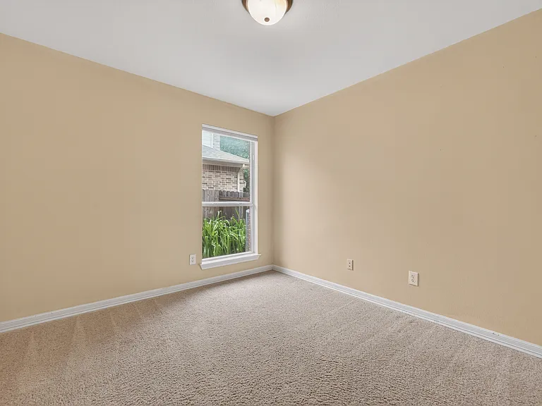 4308 Park Vista Trl — Photo 18