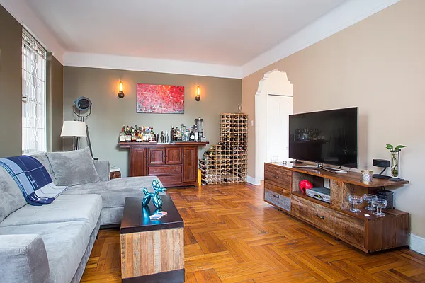 Rented by The Crest Group | media 17