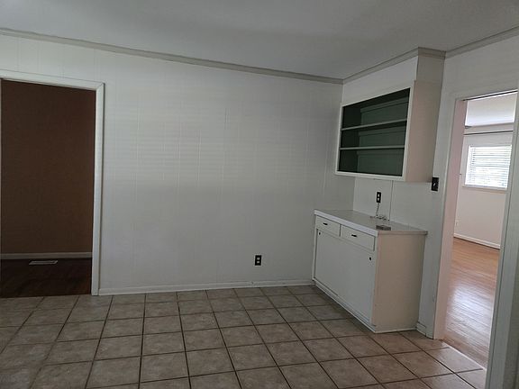 4th image of 1821 McCain Blvd