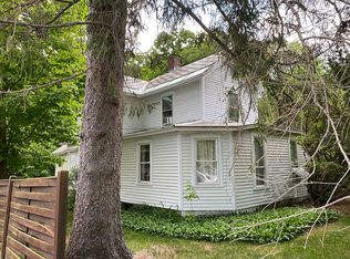 100 Guilford St, Brattleboro, VT 05301