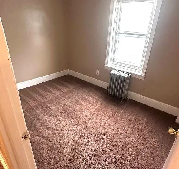 Walnut St 4935 — Photo 14