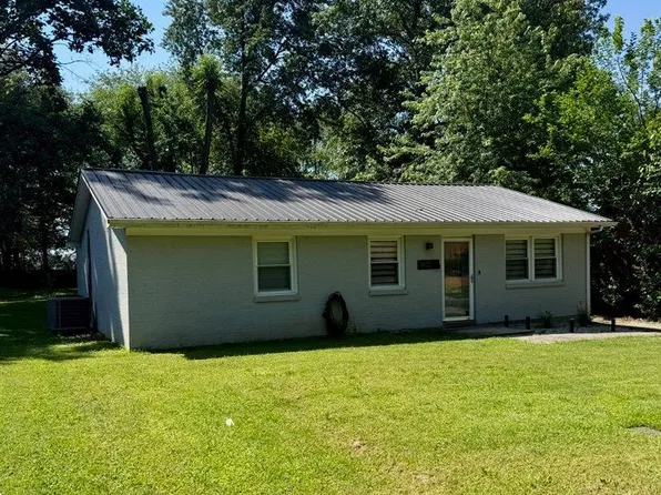 1402 Kentucky Dr, Elizabethtown, KY 42701