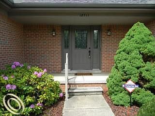 5th image of 18711 Gary Ln