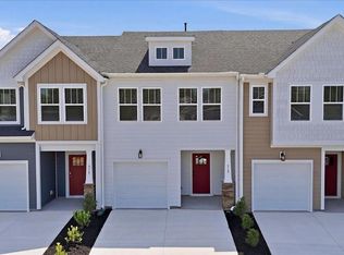 512 Round Rock Way, Fountain Inn, SC 29644