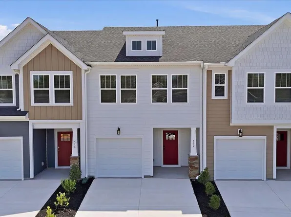 512 Round Rock Way, Fountain Inn, SC 29644