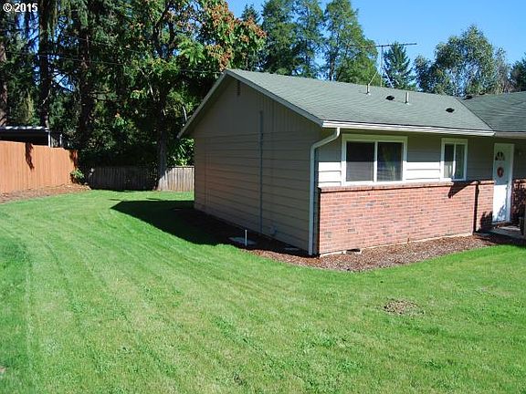 2nd image of 1408 NE 64th St