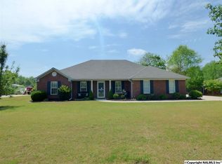 636 Robins Rd, Harvest, AL 35749