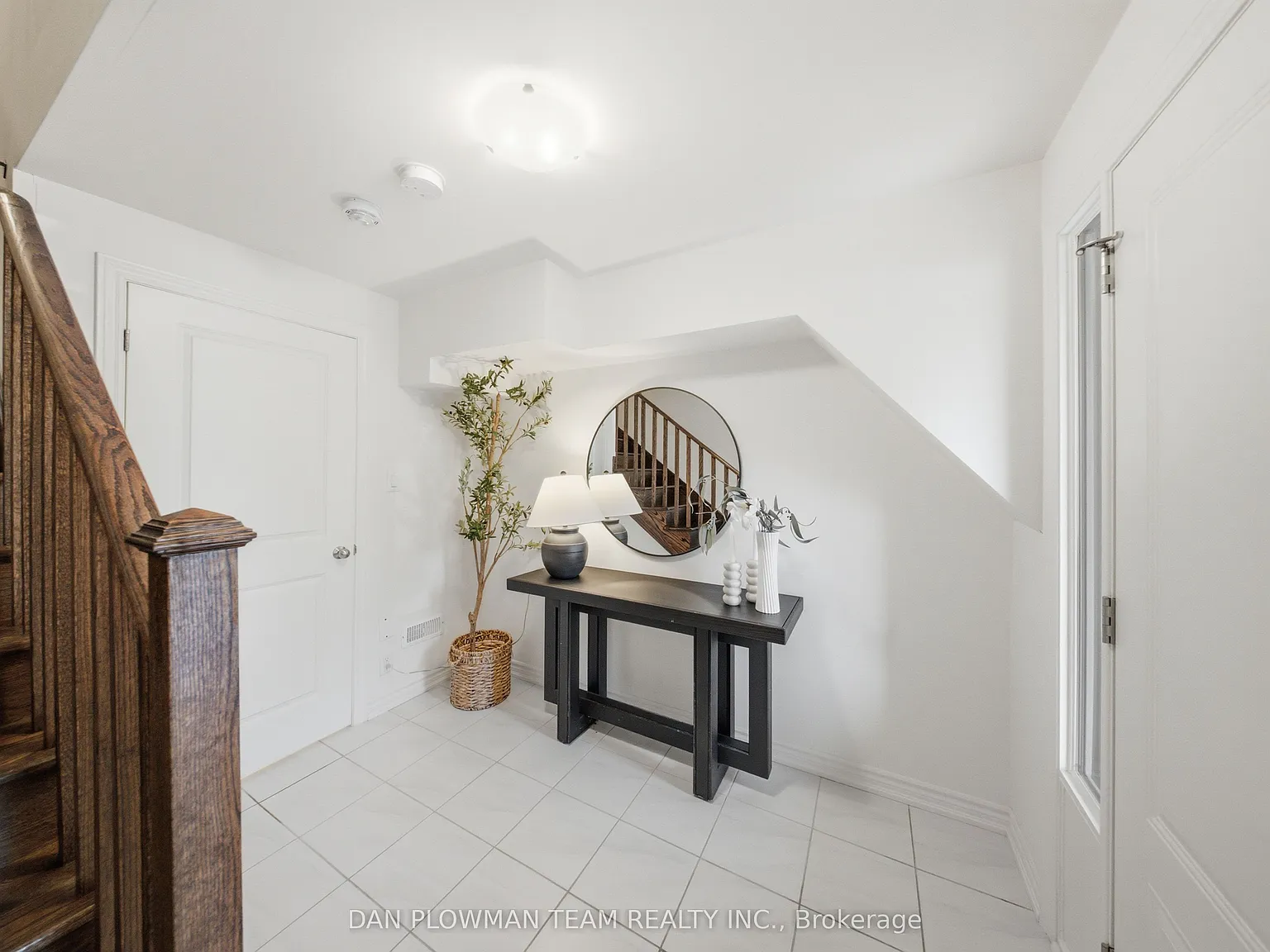 3 bed, $2,950 — Photo 4