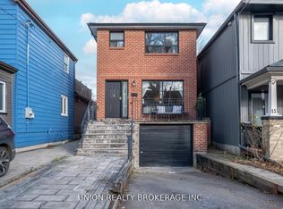 19 Ashdale Ave, Toronto, ON M4L 2Y6