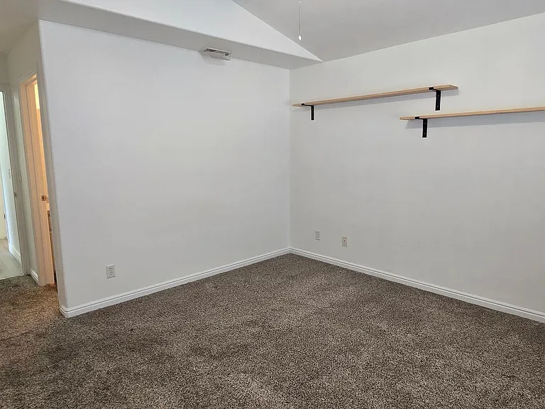 8084 N Ridge Loop E #F12 — Photo 10