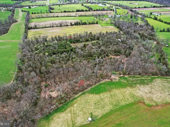 305 Rentzel Rd, Gettysburg, PA 17325