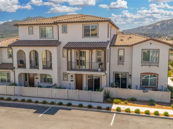 45763 Via Nubes #216, Temecula, CA 92592