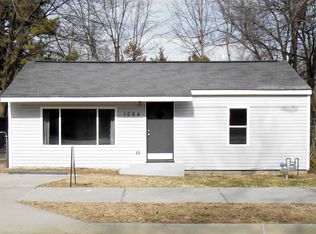 1064 W Cato Springs Rd, Fayetteville, AR 72701