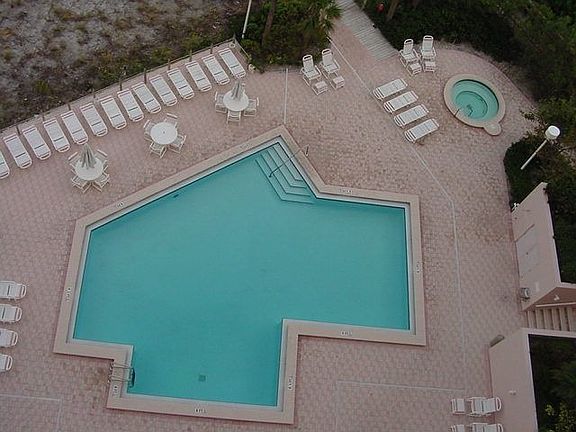 3rd image of 1310 Gulf Blvd APT 3B