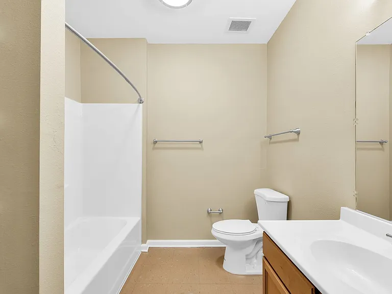 Copper View Apartments — Photo 52