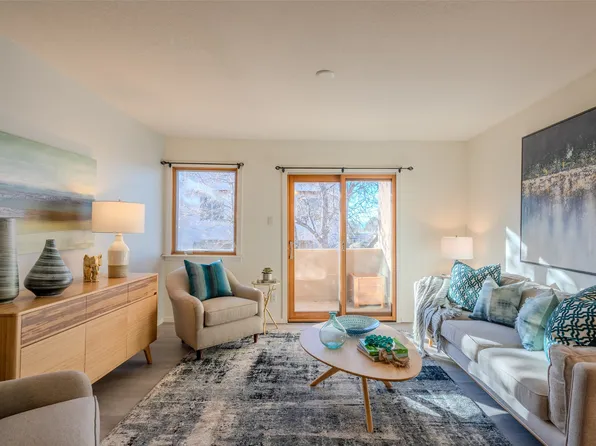 601 W San Mateo Rd APT 88, Santa Fe, NM 87505