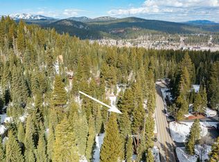 10694 Ponderosa Dr, Truckee, CA 96161