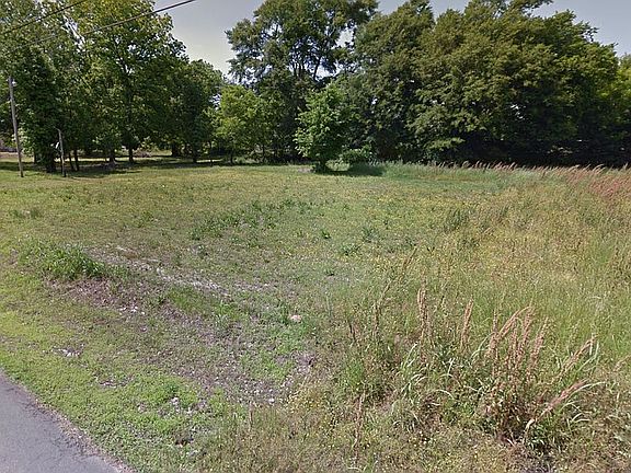 3rd image of 0 E Van Buren Ave