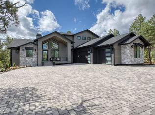 1781 S Monkshood Rd, Show Low, AZ 85901