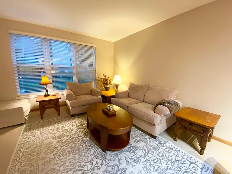 305 S Montgomery St #202 — Photo 8