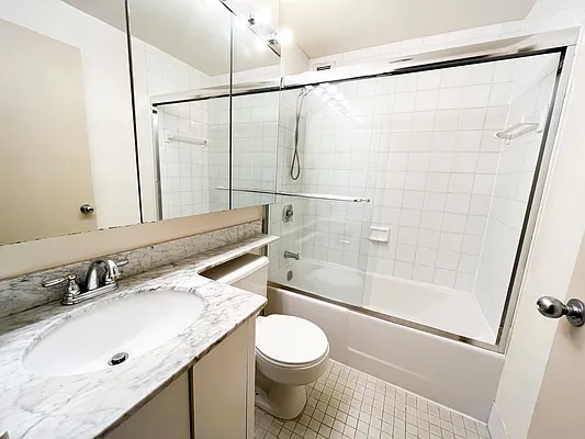 Rented by Corcoran | media 15