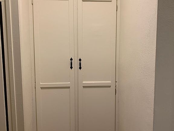 2nd image of 2977 Garden Dr