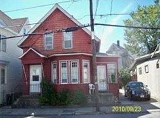 122 Cross St, Lawrence, MA 01841