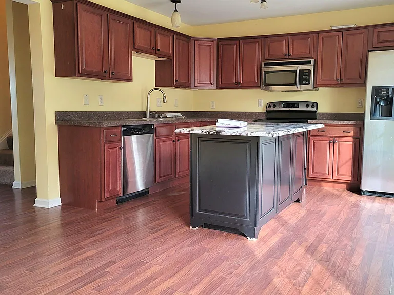 192 Old Schoolhouse Ln — Photo 43