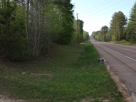 3rd image of 4769 Highway 641 N