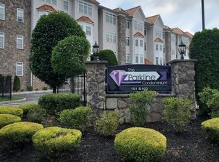 104 E Elizabeth Ave APT 207, Linden, NJ 07036