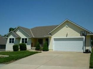 2312 NW Frances St, Lees Summit, MO 64081