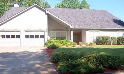 2nd image of 4208 Keheley Rd NE