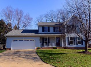 4824 Bridlewood Cir NE, Canton, OH
