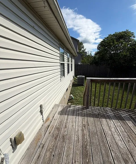 204 Christa Ln — Photo 22