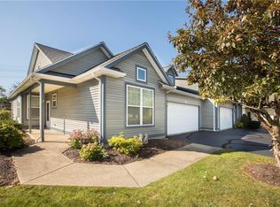 2443 Halifax Ct, Avon, OH 44011