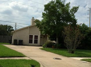 2818 Old Fort Rd, Sugar Land, TX 77479